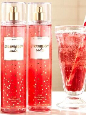 Bath & Body Works Strawberry Soda Fine Fragrance Mist Set of 2
